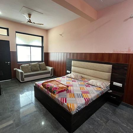 Shri Ji Baba Ki Haveli Ξενοδοχείο Govardhan Εξωτερικό φωτογραφία